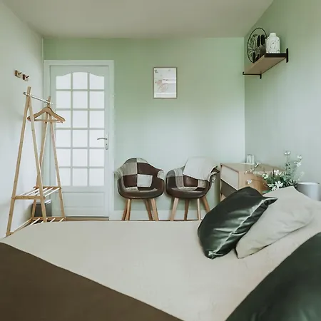 D'hôtes - La Moneze Basse Couette-café