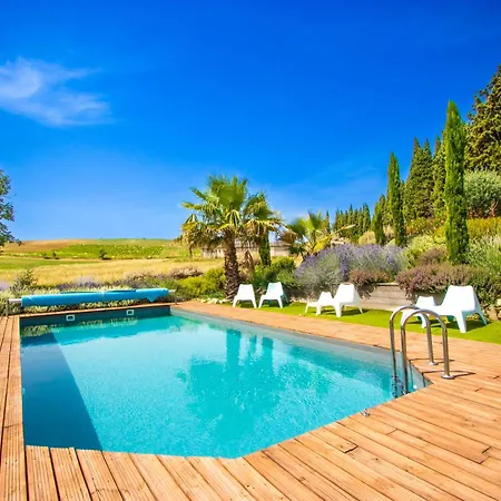 D'hôtes - La Moneze Basse Couette-café 3*