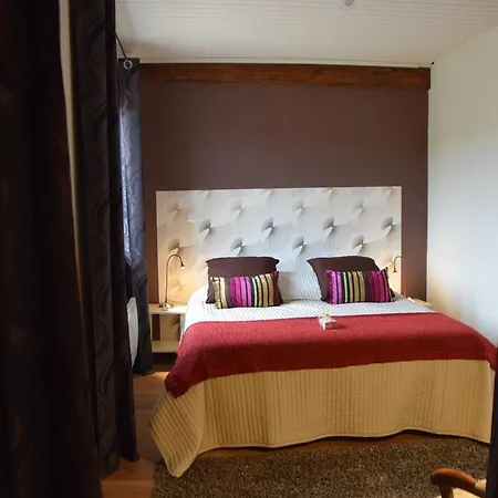 D'hotes - La Moneze Basse 3* 利慕