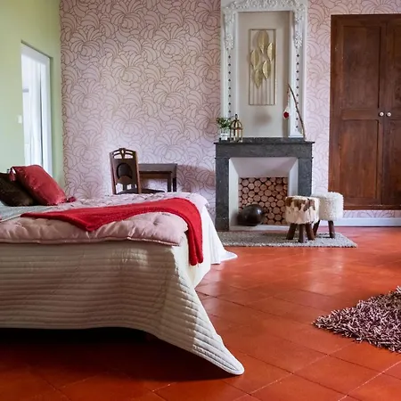 D'hotes - La Moneze Basse 3*