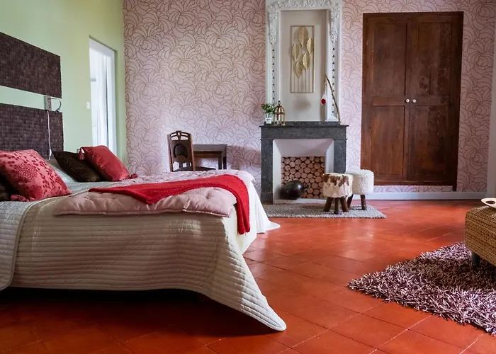 D'hotes - La Moneze Basse 3*